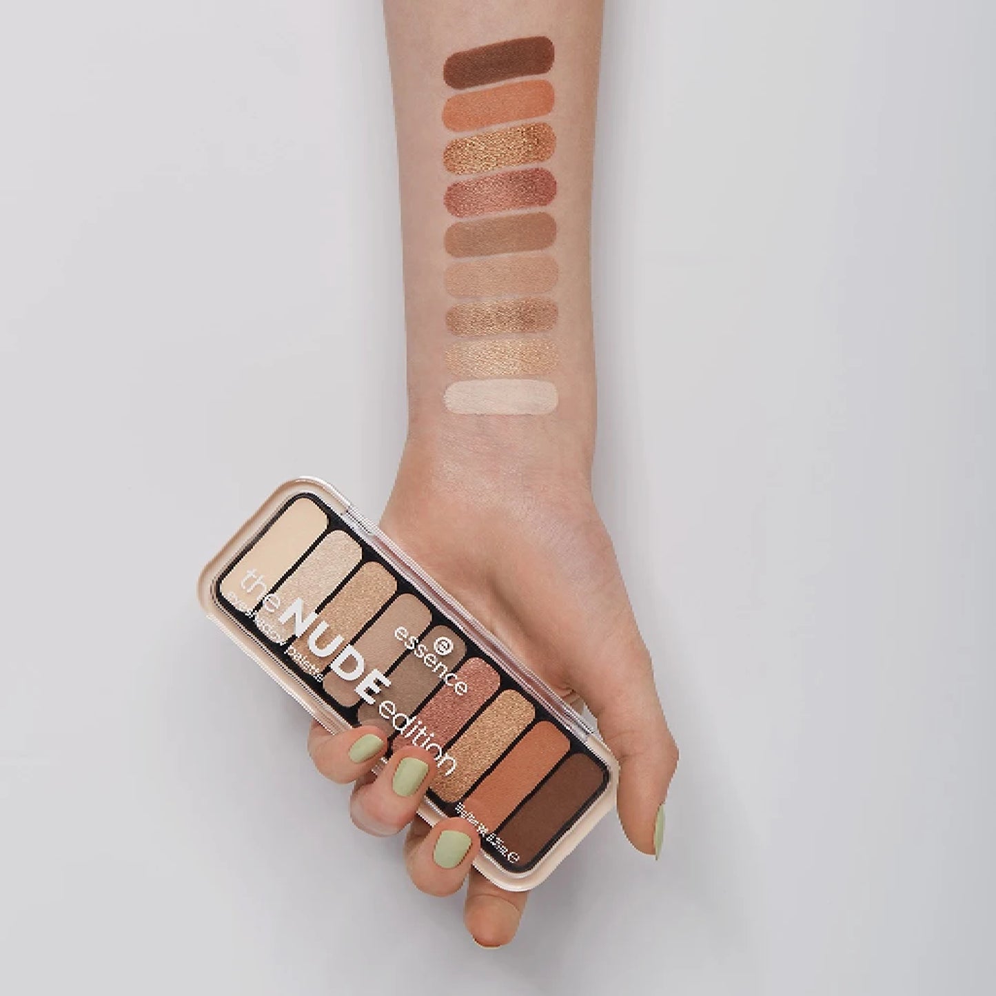 Essence Paleta De Sombras De Ojos The Nude Edition