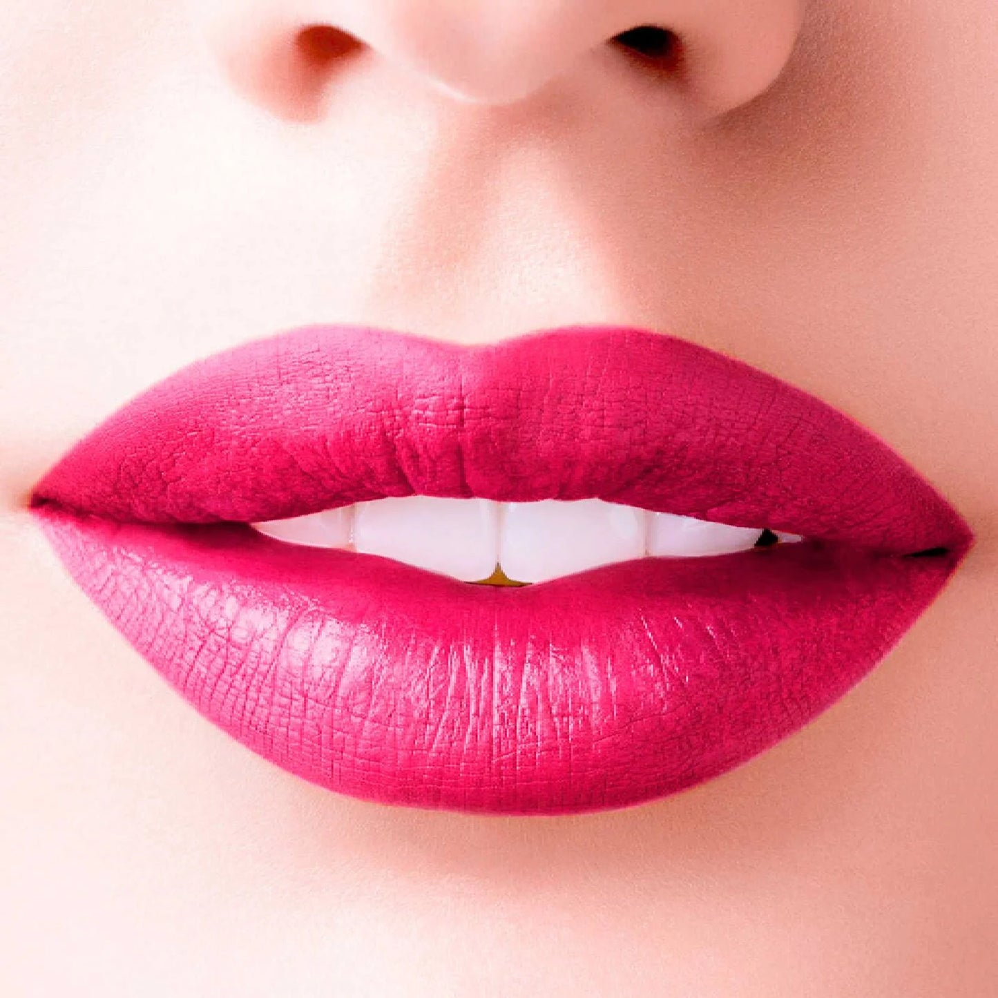 Vogue Labial En Barra Mate Colorissimo 8 Horas - Fresa Chic