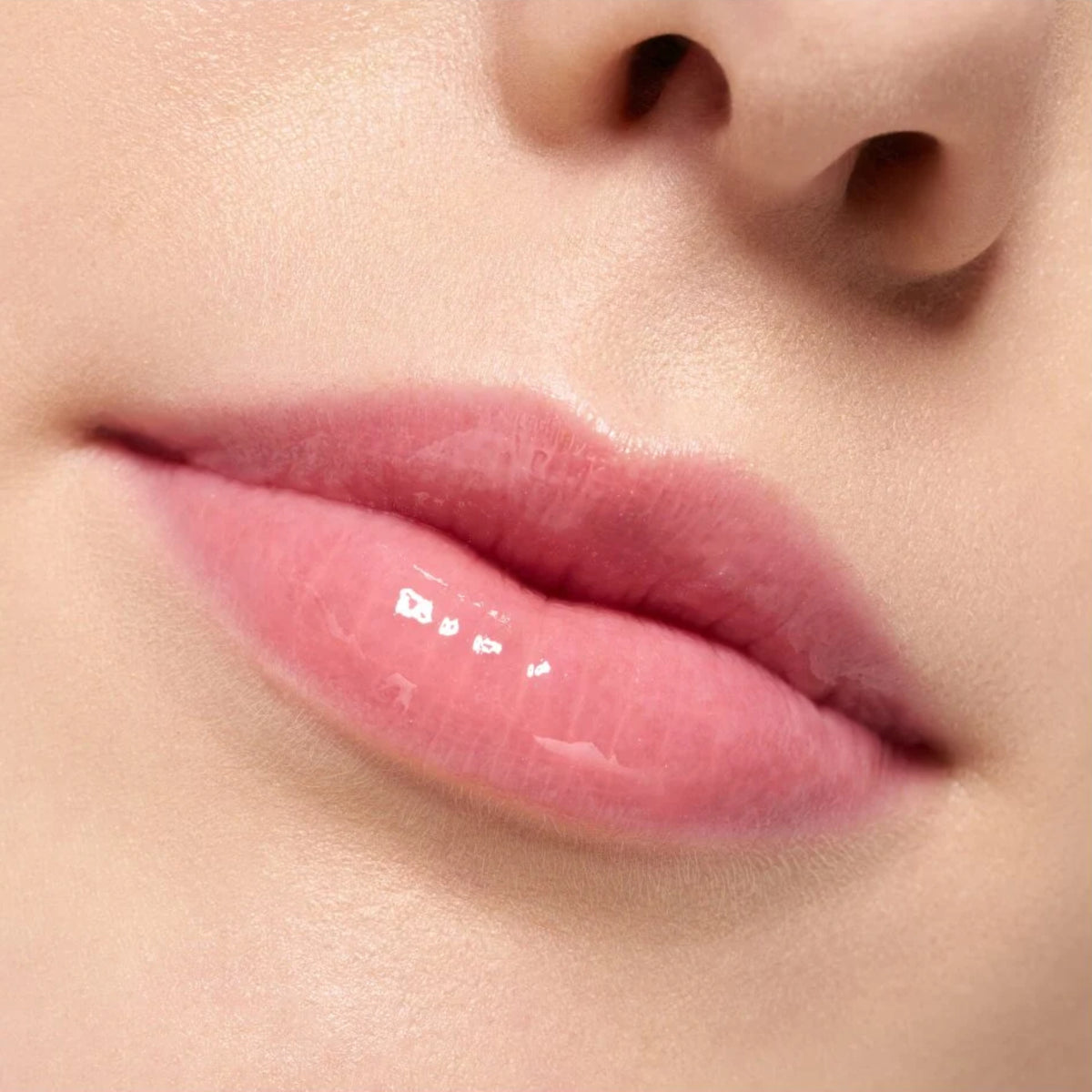Essence Brillo De Labios Extreme Shine Volume Lipgloss - 20 Peach Please