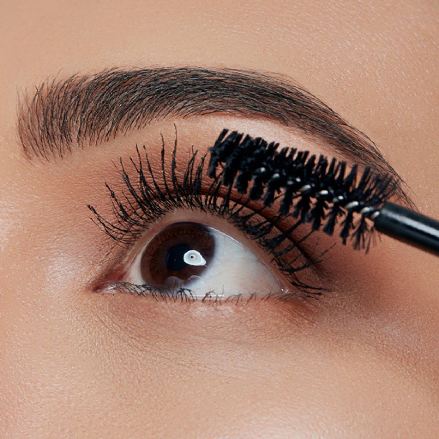 Vogue Máscara De Pestañas A Prueba De Agua - Efecto Pestañas De Muñeca