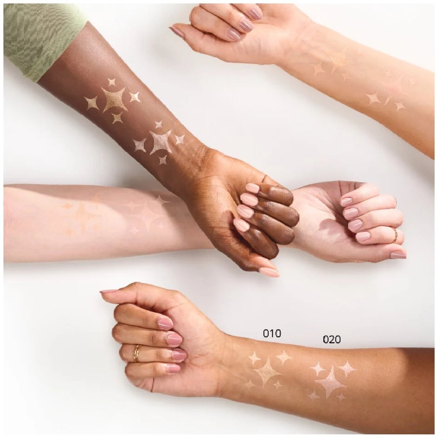 Essence Iluminador En Barra Baby Got Glow 10 Golden Aura