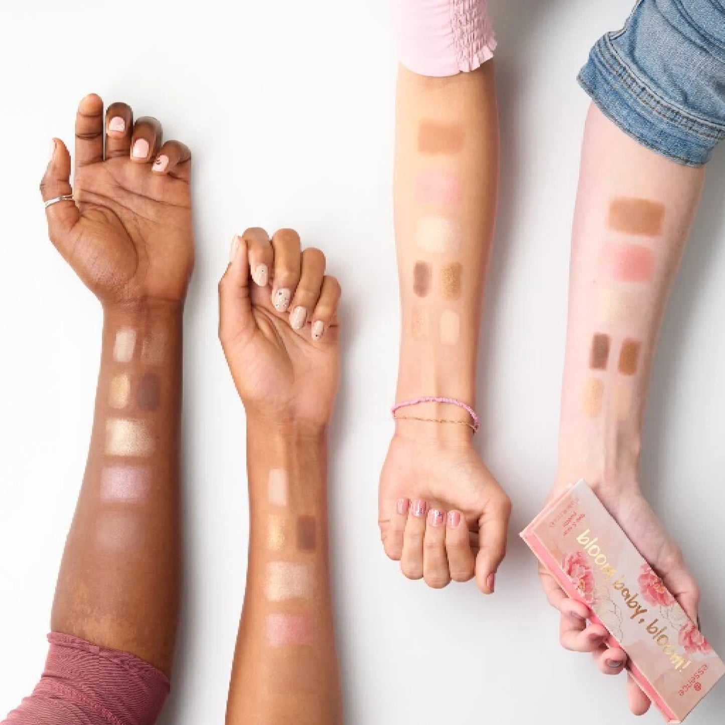 Essence Paleta De Ojos Y Rostro Bloom Baby, Bloom!