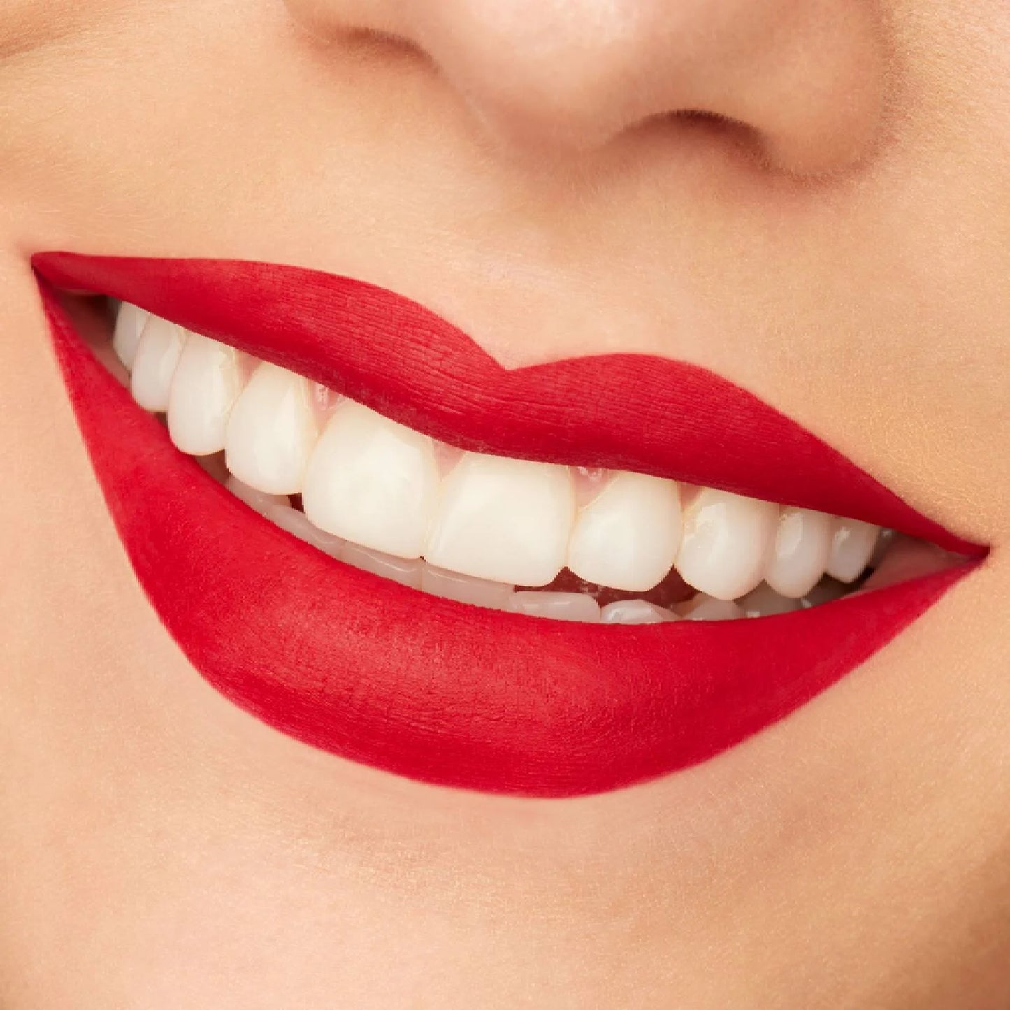 Vogue Labial Liquido Resist Larga Duración Mate - Baila