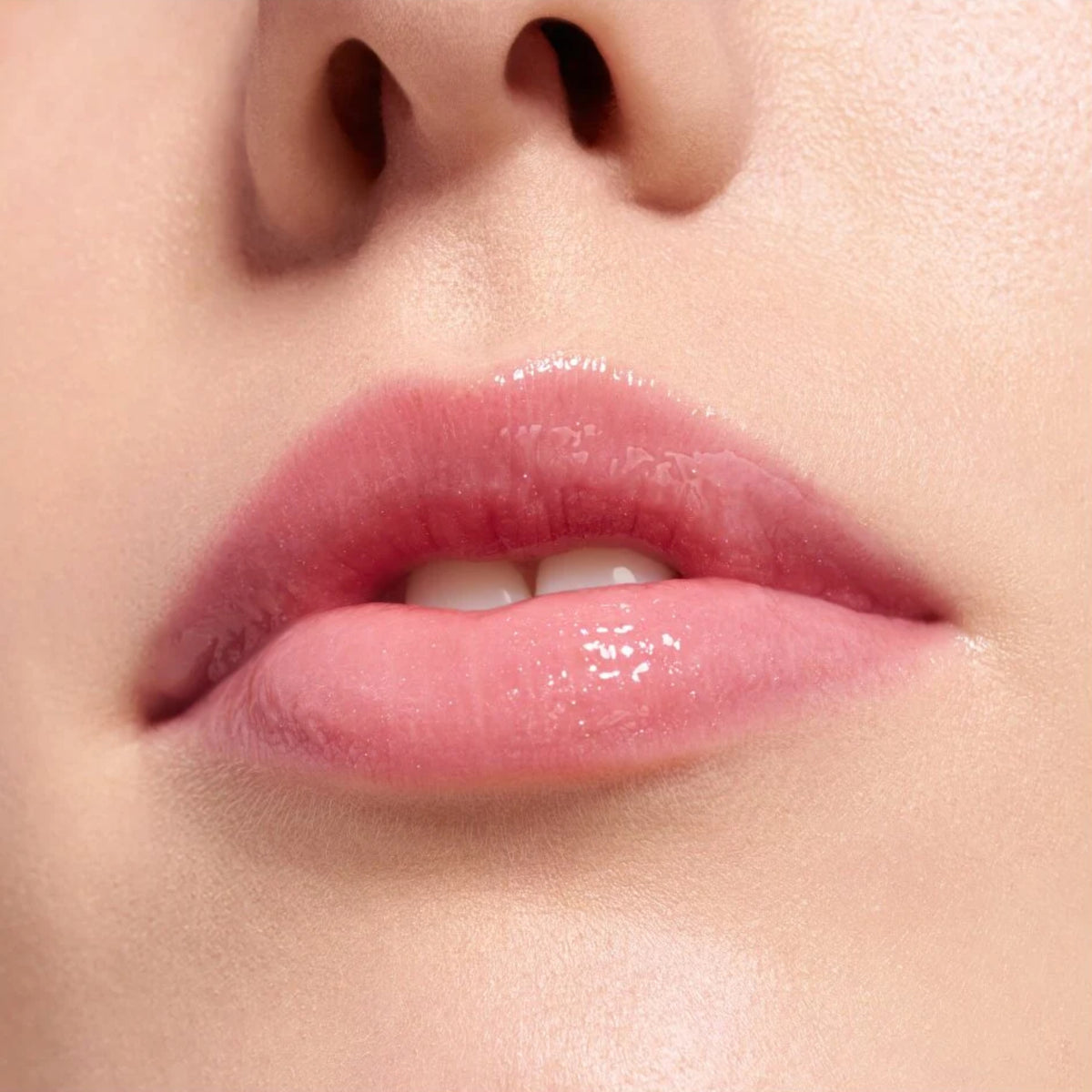 Essence Brillo De Labios Extreme Shine Volume Lipgloss - 19 Frosted Fairy